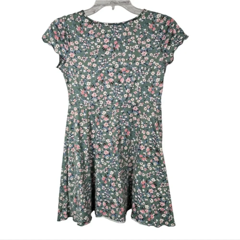 Zunie Girl L 10/12 Sage Floral Jersey Knit Short Sleeve Skater Dress Fit & Flare